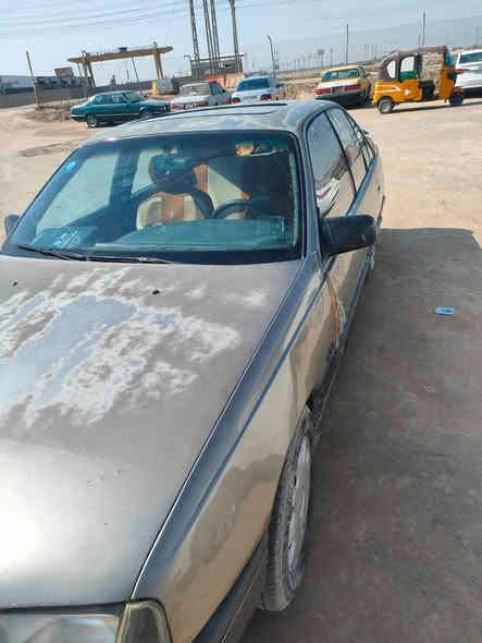 السلام عليكم اوبل اوميكا 88
راعيها بغداد موجود مشتريها من معرض السعر 26
عنواني بصره الكرنه 
*********** البصرة
