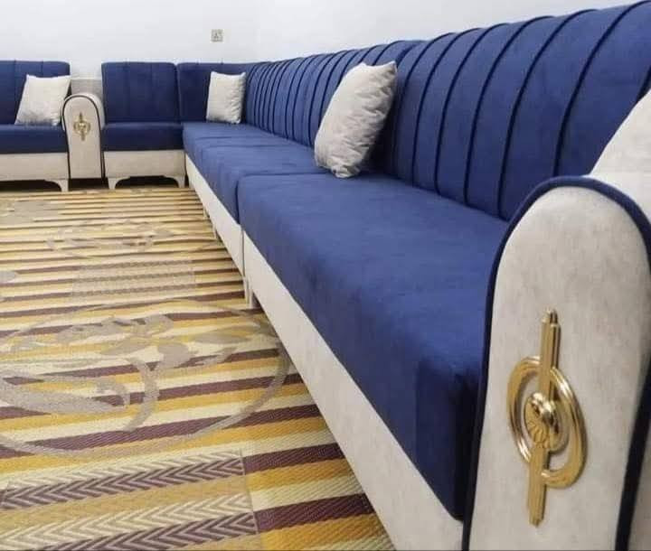 ✨🔥 عرض ما يتفوّت! 🔥✨
صالون زاوية (L) – 10 مقاعد فقط بـ 300 ألف دينار
🛋️ تصميم أنيق وعصري
📐 يتسع لـ 10 أشخاص
📏 القياس: 6.5 متر
🎁 مع 4 كوشات + صوبة كهربائية
المواصفات: ✅ بلوك بلايوود سماكة 18 ملم
✅ خشب چام روسي أصلي
✅ قماش تركي فاخر 🇹🇷
✅ سفنج مريح عالي الجودة
✅ جعب عضم عاج + جعب حديد اختياري🔧 
👷‍♂️ تنفيذ كادر مختص وبخبرة عالية
🚚 التوصيل: • داخل بغداد: 25 ألف
• متوفر توصيل لجميع محافظات العراق 🇮🇶
📞 للحجز والاستفسار:
 0776 990 0080 
📱 واتساب متوفر
