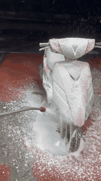 السلام عليكم للبيع دراجة ثعلب 140دراجة كفاله  عامه جراد كفر كهربائيات كامله دراجة نازلة من رمبة شهر5 مكينه خرسه شلعه ومعدل نكرة سلف السعر 550وبيهة مجال حك جية عنوان بغداد الحرية رقمي ***********
