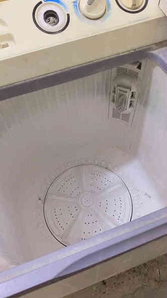 اجهزه كهربائيه للبيع شغاله وعلفحص للتواصل واتساب ***********
