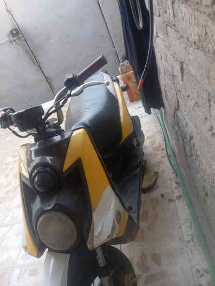 سلام عليكم دراجه سكنس جبلي 
للبيع كوم حديد ابيع السعر 350و بيه مجال حك الجيه عنواني كماليه حي الزهراء ما متواجد على الخاص هاذا رقمي ***********
