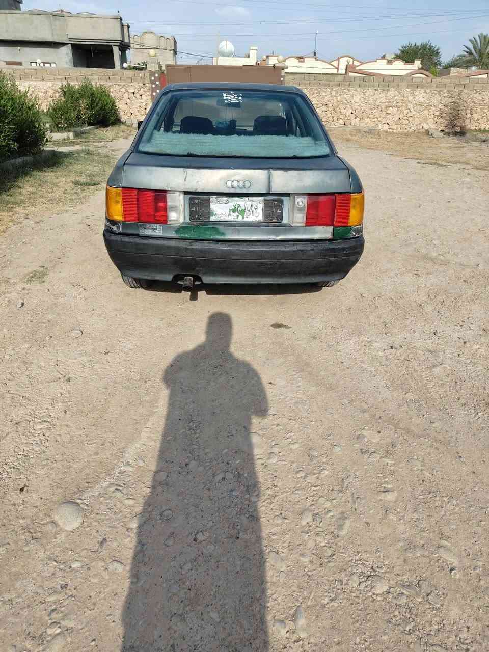 سلام عليكم اودي مديل 1990 سنويه خضره شرط التحويل والوكاله  محرك جديد 8/0 كير شرط كهربائيات كلها شغاله تواير جدد قطاره بل بانزين  للبيع او مراوس للاستفسار اكثراتصل او خاص ***********
