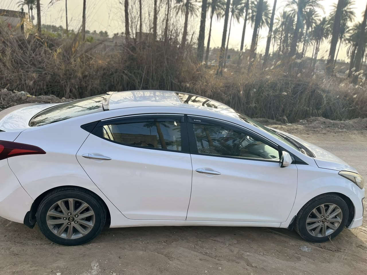 السلام عليكم النترا خليجي 2015 للبيع فول موصفات رقم بابل مشروع وطني مكينه 1800 مكان السياره بابل  ابي غرق السعر 120 مجال

***********
