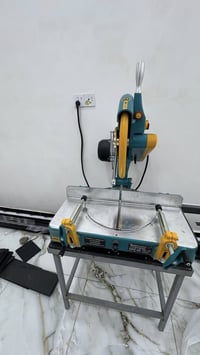 كتر حجم 400 تركي حديد غير مستخدم نهائيا متواجد فقط على الواتساب 078133...