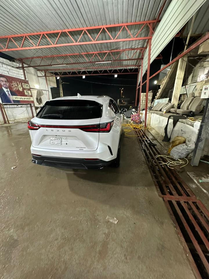 للبيع او مراوس
لكزس NX 350h موديل 2024
هايبرد اقتصادي كلش بالبنزين

مـرقـمـة بـغـداد

🔹 اللون: أبيض
🔹 المحرك: 2.5 هايبرد
🔹 الدفع: رباعي AWD
المواصفات:
 • شاشة كبيرة

 • ابل كار-اندرويد 
 • كاميرا خلفية + حساسات
 • بصمة تشغيل
 • مقاعد جلد كهرباء
 • تحكم بالمقود
 • تحذير النقطة العمياء
 • المحافظة على المسار
 • تكييف أوتوماتيك

حادثها مبدل بنيد اصلي
 وشبر تكحيل بالجاملغ
جاهزة السيارة

📞 الاتصال / واتساب: ***********
