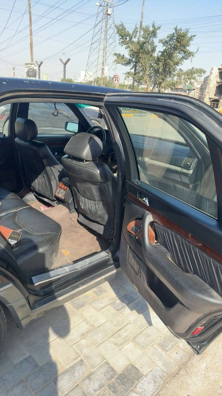 شبح 98 s500 للبيع فقط بلاديه
كير مكينه بلادي جديد لوك 

صدر امامي خلفي جديد 

تبريد ثلاجه 

غراض داخل كلها كامله بس شددد تحتاج كم شغله بسيطه وماعندي فراغ ولا شويه 

رقم بغداد دولي با اسمي تحويل ثاني يوم 

سعر ٦٩ ورقه مجال بسيط حك جيه 

مكاني بغداد الغزاليه شارع المرور ***********
