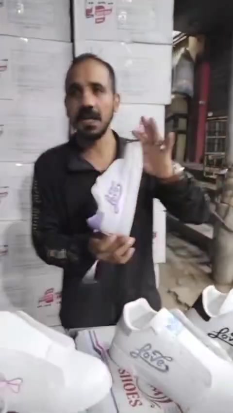 اوعي يفوتك البوست ده. صدقني هتستفاد ألف مبروك مقدما لمنتخبنا المصري أن شاء الله
H&M🇪🇬💪

 مصنعنا  قرر يعمل أقوى عرض للموزعين والتجار وأصحاب المحلات خصم 100ج ع الكرتونه 

📌 العرض لفترة محدودة جداً بعد المباراة مباشرة عند فوز منتخبنا أن شاء الله 

#مصنع_HM #جوده تفرحك وسعر يشجعك   .


**إذا كنت صاحب هذا الإعلان وتريد حذفه لأي سبب، رجاءا أرسل رسالة إلى الدعم الفني**