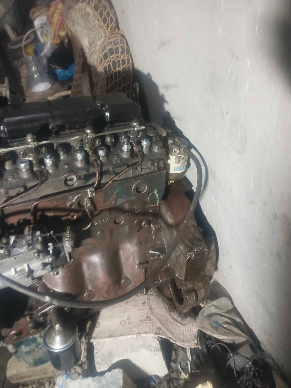 مةكينةي فؤرگسن  كامل تةعمير٩٨ مليم  بةشةرتي سةرفو بوخار.  شوين حاجياوا*********** ***********
