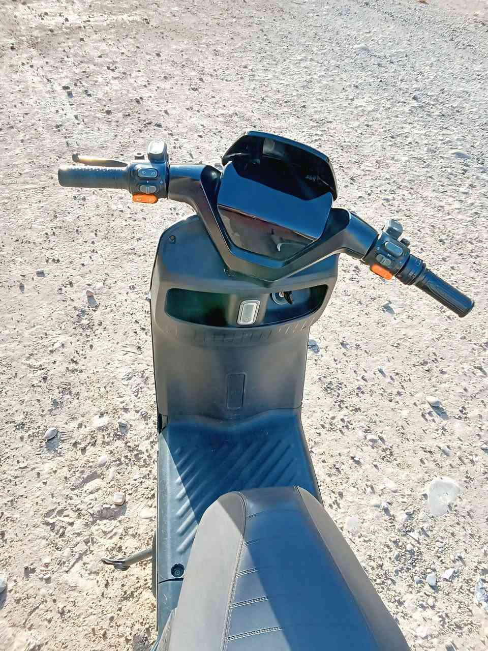دراجه شحن TAlLG  للبيع او مراوس بدراجه بانزين   واتساب ***********
