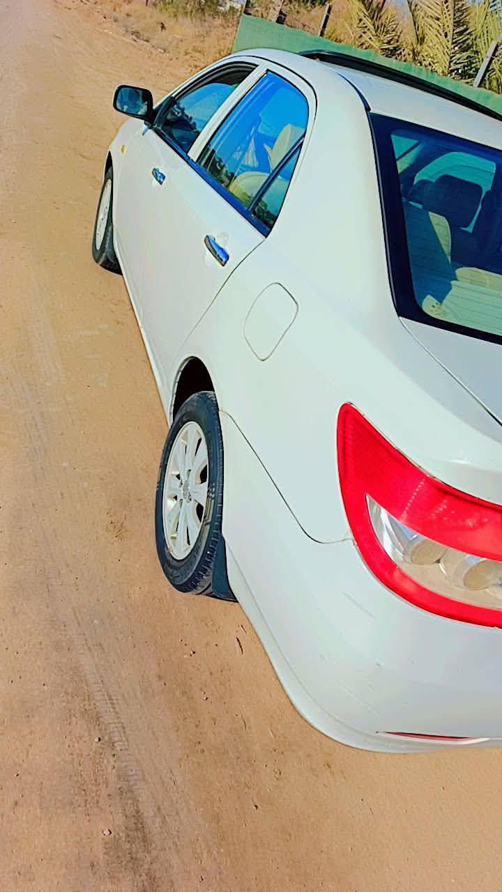 بي واي دي F3
سنويه ل27
موديل 2012  كير اوتوماتيك 
ماشيه 172 حقيقي 
مكينه وكير على وضع الشركه مامفتوحات
 تخم تاير جديد 
رقم بغداد الجديد
كفاله من الصبغ والتبديل 
جراد بسيط كلش
السعر 68وبي مجال 
مكان السياره الديوانية 
***********
