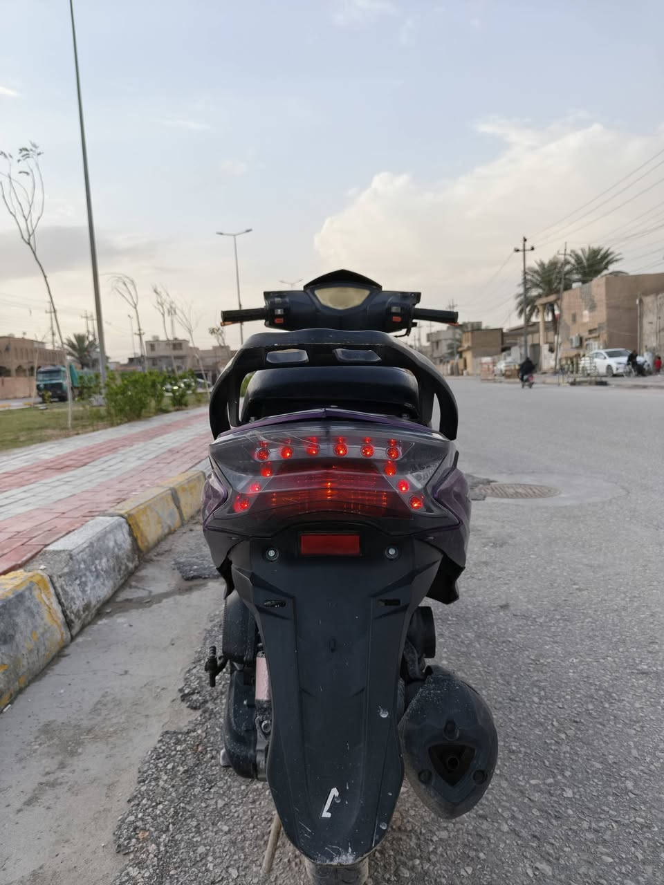 دراجة سكنس ام عيون مكينه ياباني
الدراجة ناعمة ونظيفة خير من الله 
الشراي يتواصل خاص


**إذا كنت صاحب هذا الإعلان وتريد حذفه لأي سبب، رجاءا أرسل رسالة إلى الدعم الفني**