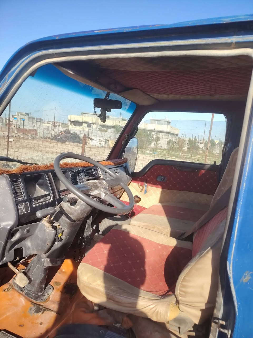 سلام عليكم مازده البيع موديل 2000 كير محرك كيه3000 رقم بصره دولي بسمي سعر 48(  ‏‪***********‬‏ بغداد
