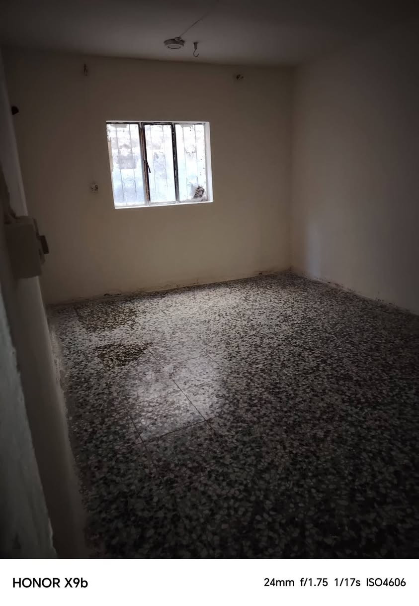 يوجد لدينا
دار الإيجار طابقين

اربع غرف نوم و استقبال كلدور و مطبخ مجمع صحيات

سعر الاجار 450 الف

حله حي العسكري خلف ام حميد الوكيلة

للاستفسار الاتصال على الرقم ***********
