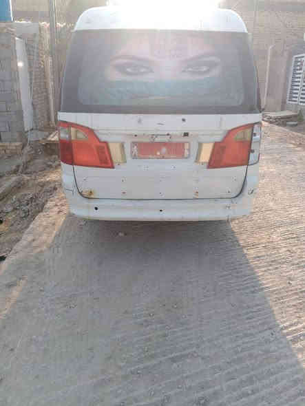 سلام عليكم فتون ٢٠١٠مكينة واكسن وكير خير من الله راعيه ما اندله اتكفل سرقة وعشائر السياره جاهزه السعر ٢٠ ورقه وبيها مجال بسيط مكان واسط الكوت ***********
