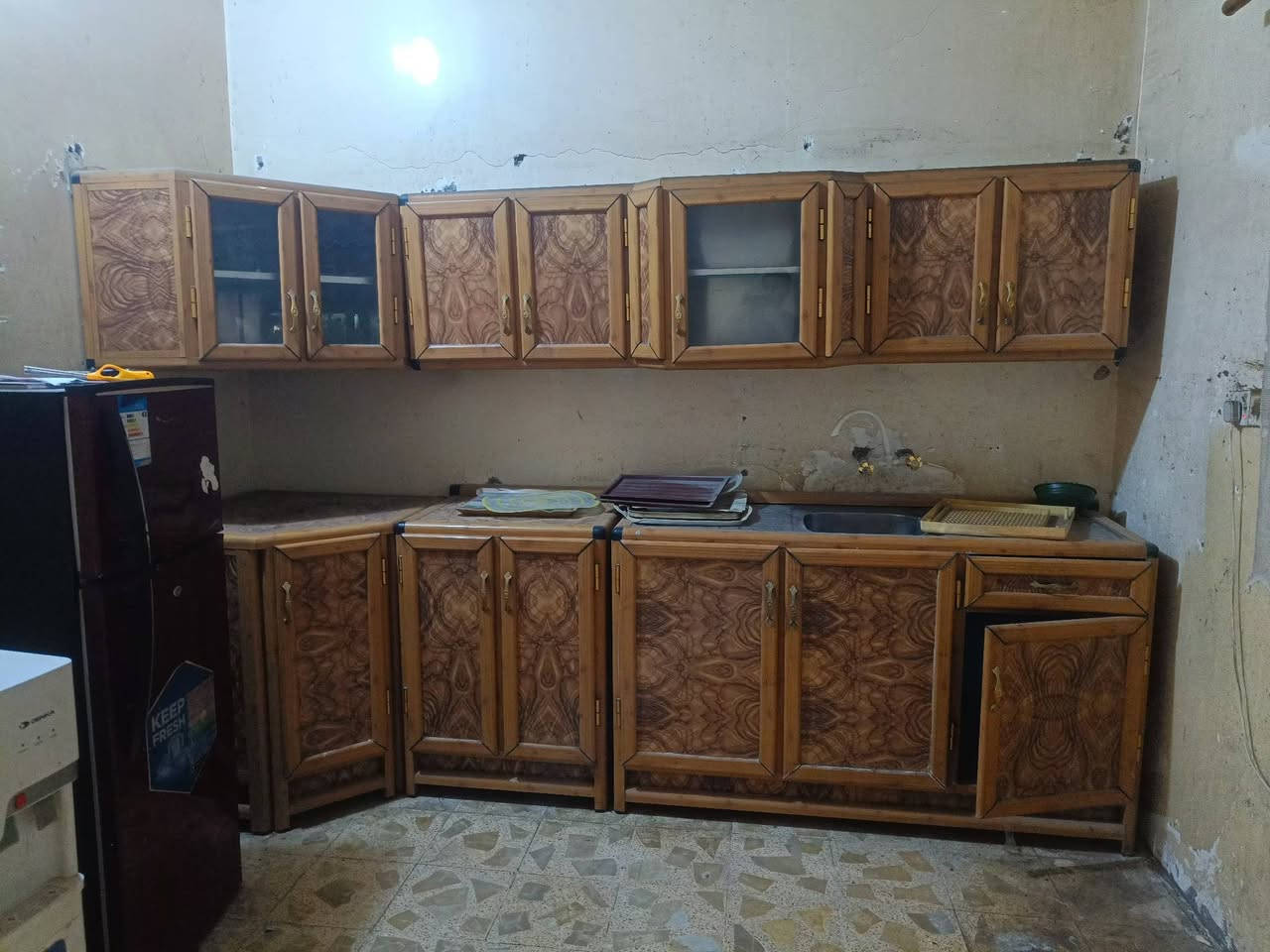 كاونتر تسكام قياس 4 متر 5 قطع نضافة %95 السعر 300 وبي مجال 

 للاتصال ***********
