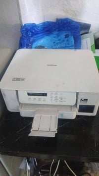 طابعه برذر تطبع وجهين تلقائي  تنربط ع الجوال هم سريعه  جديده شهر مستخد...