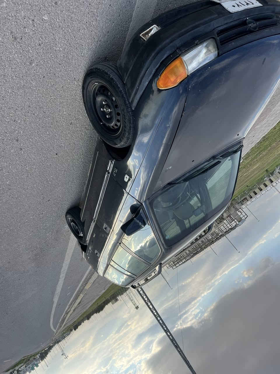 ئوبل استرا موديل 1993سنوي تازه بي دعم و ليدراو مه كينه 16جوار تايه ي تازه. كير محرك شرط 
سعر 37
موبايل ***********
