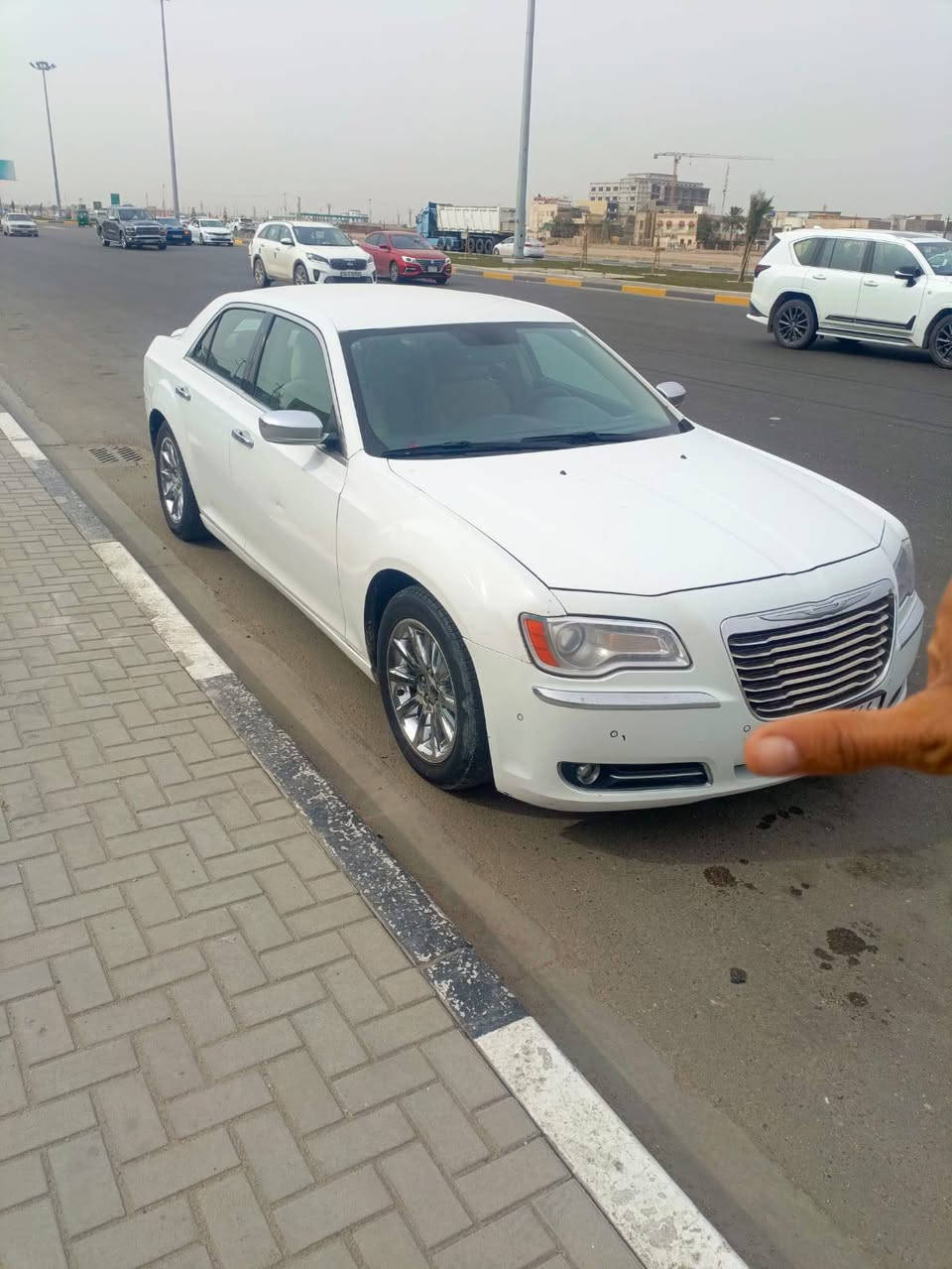 سلام عليكم اومامه 2014 سياره متومه رقم اربيل شرط الحاسبه محرك 8vهيمي سياره كويتيه مكفوله من الكص سعر 83 بيها مجال مكان البصره ***********
