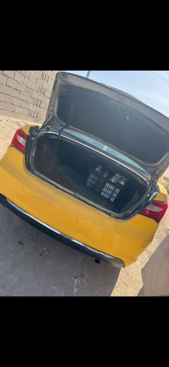 سياره s200/2012سياره مكينه ماكينه ابيع كوم حديد سكراب
***********
