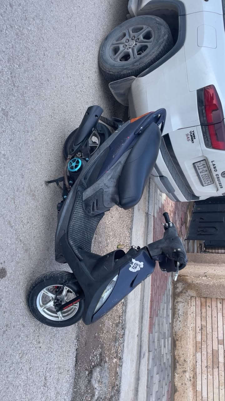 سلام وعليكم ماكس عدله بوشه 49 بلاد للبيع او مراوس بدراجه سكنس لد او فحل دراجه بحاله الوكاله مكان كربلاء حي التحدي 
رقم الهاتف ***********
