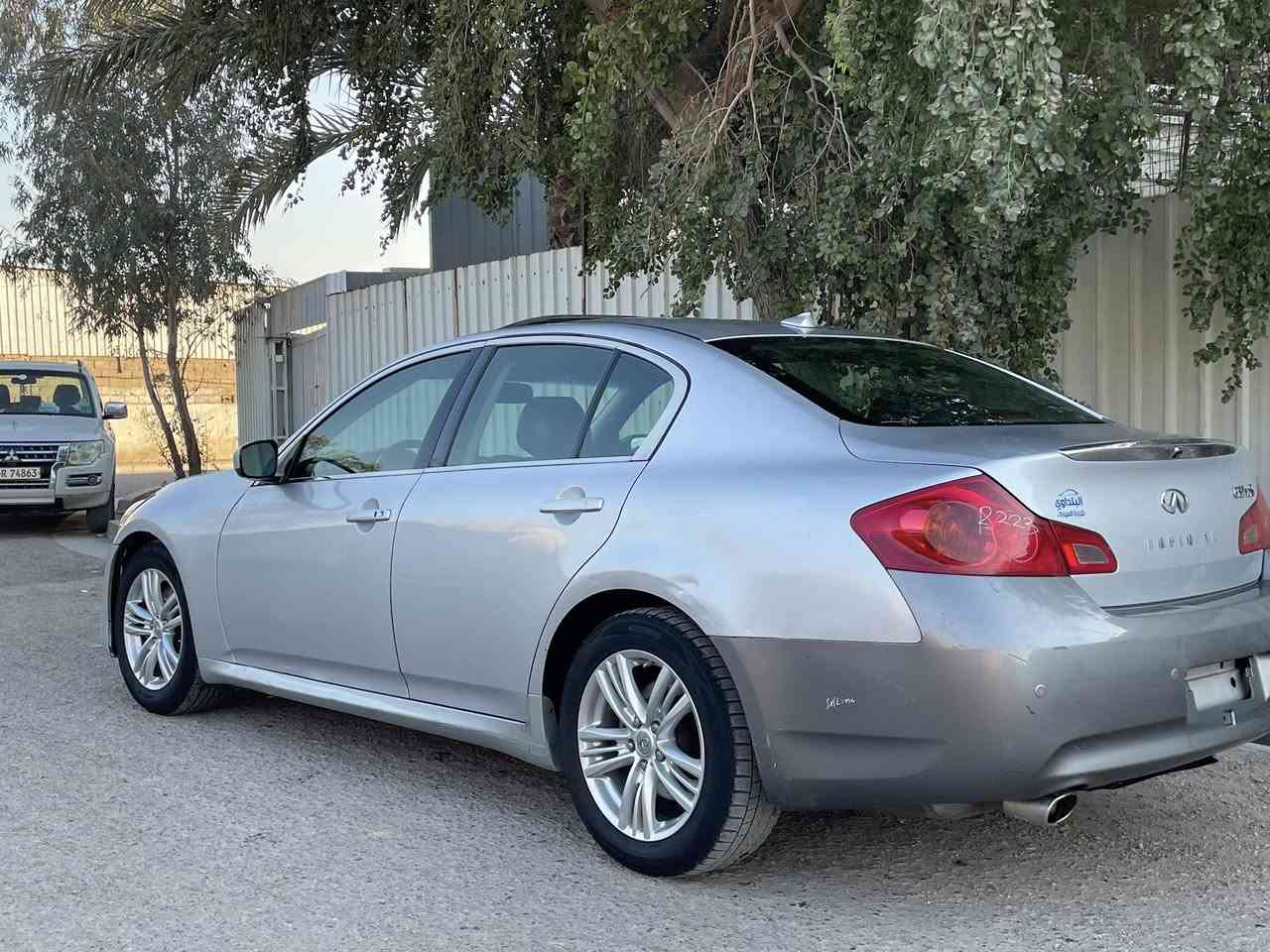 السلام عليكم انفنتي g37S بلاد
مكينه 3700 جديده بشرط 
شفتات ستيرن 
كشنات S 
كير s
دعاميات s
شاشه لمس 
السياره مكفول كير مكينه صدر كهربائيات كله بشرط 
رقم بغداد تحويل مباشر 
مكاني الدوره 
سعر مناسب اتصل وخادم 
***********
