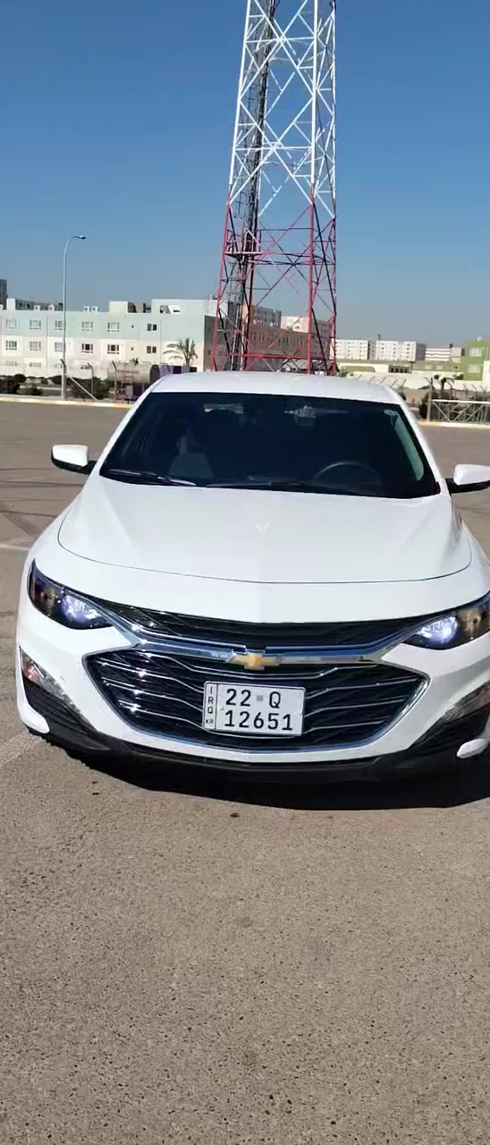 السلام عليكم 
ماليبو وارد امريكي
  موديل 2025
لون ابيض 
السياره ماشيه 10 الف ميل 
المواصفات LT
♦️ بصمه ابواب + جنطه
♦️ تشغيل عن بعد 
♦️رادار امامي
♦️ قياده ذاتيه 
♦️ تحديد مسار 
♦️محرك 1500 توربو ✈️
♦️سايد بريك بصمه
♦️مانع انزلاق
♦️لدات اماميه نهاري 
♦️اوتو بريك /توقف ذاتي عند الاقتراب 🚳
♦️كشنات تدفئه + كهرباء ⚡️ 
♦️تبريد مناخين منفصل SYNC
♦️تبريد قطعتين امامي خلفي بيانو 
♦️شاشه كبيره تدعم 📲Android Auto/car play
♦️خرائط Gps📌
♦️كامره خلفيه دواره  📷 
♦️كروز مثبت سرعه
♦️شاشة ضبط واعطال بل دشبول
♦️منافذ USP/ 12V /Tip C
♦️مانع انزلاق ⛔️
♦️حساس اطارات
♦️4 دسك/ Abs
♦️السياره ماشالله جاهزه من جميع النواحي 
♦️اطفاء ذاتي عن التوقف 
♦️تحكمات جهتين 
      مانع تصادم 
    الجام الامامي اوتو
حادثها بصيط جنطه مبدله بلاد و جاملغ كلير فقط
كير محرك شاصي شرط بجم كبس 
للاستفسار ***********
السعر خاص او اتصال 
العنوان . بغداد مجمع بسمايه
