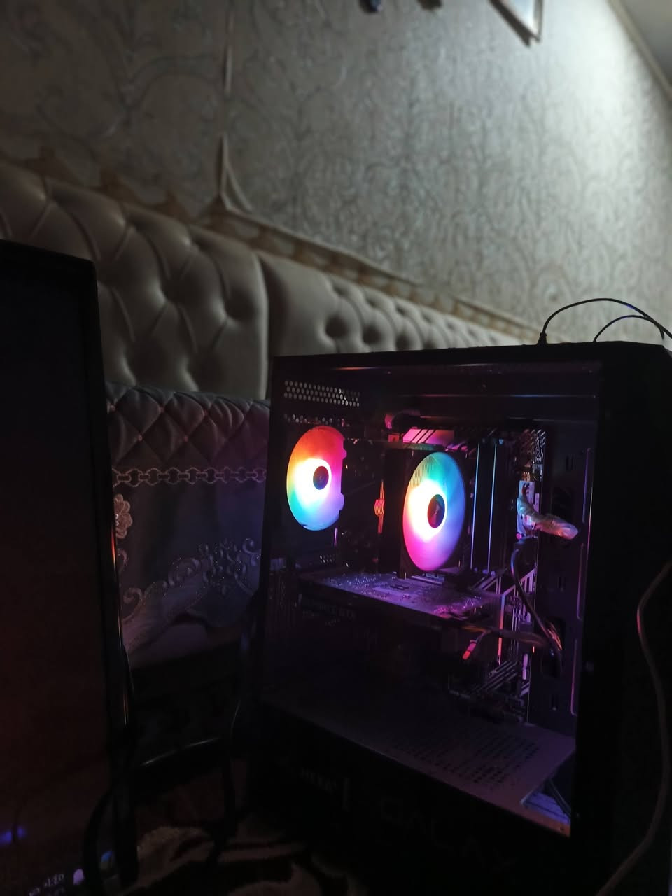 السلام عليكم كيس تجميعه المواصفات كدامكم كلشي حلوه بل الالعاب واستخدام قليل نضيفه كلش :ملاحظة الجامه مالته مكسوره فقط السعر (خاص) 💵


**إذا كنت صاحب هذا الإعلان وتريد حذفه لأي سبب، رجاءا أرسل رسالة إلى الدعم الفني**