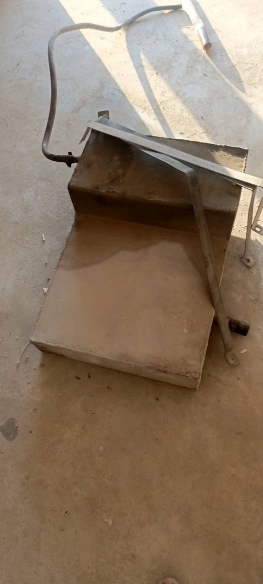 تانكي استاركس تفصال اضافي للبيع
120لتر كامل هوه اوشيالاته اوصونده  بس شيل اوشد 
قيم اوخذ بل يرضي الله جان بسيارتي اوفتحته ما بي اي شي بعده جديد ***********
