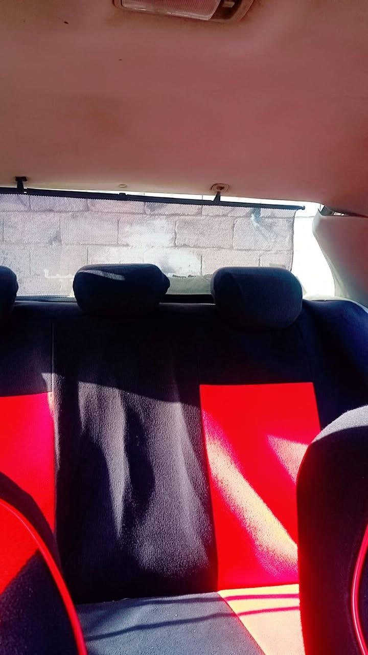 .سلام عليكم جيلي موبل 2013مكفوله عام كلشي شغال بيها تخم تاير مكينه وكير بلچيس تبريد ثلج  الغرفه حلوه رقم الجديد بغداد السونار بلصوره كلشي واضح كدامك 
واتساب او اتصال ***********
