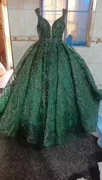 بدله • جديده • مقاس العروسه