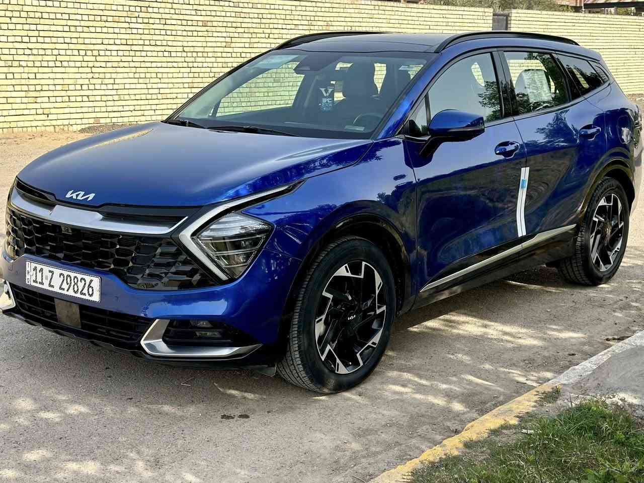 سبورتج  فووووول للأخير اعلى  فئه  (برستيج (5) كامرات )موديل 2023 حادث بسيط جدا فقط جاملغ امامي ايمن مصلح نفسه دعاميه بلاديه مالتهه  بدون اي داخل  بدون ايرباك سونار بيهه السعر (210) وبيهه مجال تخم تاير جديد مكانها بغداد البلديات ***********

 5 كامرات  

بانوراما طگتين

كشنات جلد رياضي

جنطة گهرباء وتفتح من تقترب منها

بصمة ابواب وتشغيل وجنطة

فور ويل

تشغيل عن بعد

كراسي كهرباء

تدفئة كشنات تبريد كشنات

ستيرن تدفئة وجلد خياط

خزن كشنات  ميموري

اشاير بالمري

 لايت اوتو

 اطفاء ذاتي

تبريد قطعتين 

شاشة كبيره متصله وشاشة تبريد متغيره

عدادات ديجيتال

شحن موبايل امامي وبالكشنات الخلفيه

بل كار بلي واندرويد وكافة الخدمات

شحن وايرليس

انارة داخليه لمس

 لايت زينون لد امامي

بك لايت لد

حساسات خلفيه اماميه

رادارات جانبيه اماميه خلفيه

ويل كب حجم 19 

توقف ذاتي

هاند بريك دگمة

 وبعد بيها هواي مواصفات
