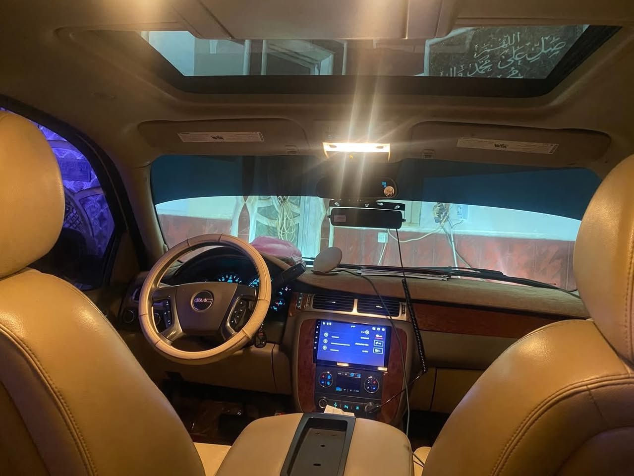 السلام عليكم.
￼ ‏يوكن  أدوات أدوات ￼￼ادوات دخول جديد ‏

وارد خليجي ￼

 فول مواصفات

 ‏ مكفول عشائر ومن كل النواحي ￼￼

جلد بيجي

 صندوق كهربائي

 كير محرك تدفئة تبريد 

شرط موديل 2007

مكان البصرة السعر (110) وبها مجال ￼

‏رقم الهاتف /***********￼
