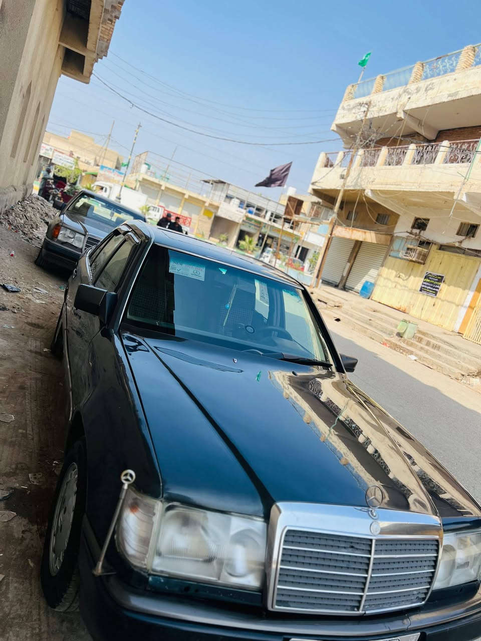 سلام عليكم من رخصه مدير الكروب دب موديل 89للبيع سيارة مكفوله من كل شي تعمير كله جديد كير محرك مكفولات تخم تاير جديد بريكات حساسات كهربائيات كلهن شغالات السيارة ماناقصهه اي شي المداورة بكيف المشتري شوكت مايريد الشراي ترايه وين ما يعجبه السعر 60متوازي عله بيعتهه تفاصيل داخل المقطع السيارة هذا شكله مامصورة فوتوشوب جام كهربائي السيارة الياخذهه مايدخلهه الصناعي اي تفاصيل هذا رقمي موجود *********** وهذا رقم ثاني بي واتساب ***********
