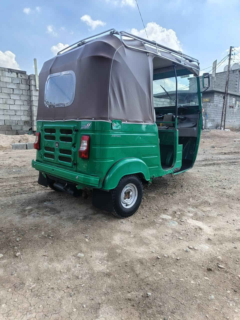 سلام عليكم تكتك للبيع م 2020/10 تكتك بلاديه  دوس ما معمرة رقم بغداد. المكان ديالى 
للاستفسار اتصال ع رقم *********** 

لا #تراسل
