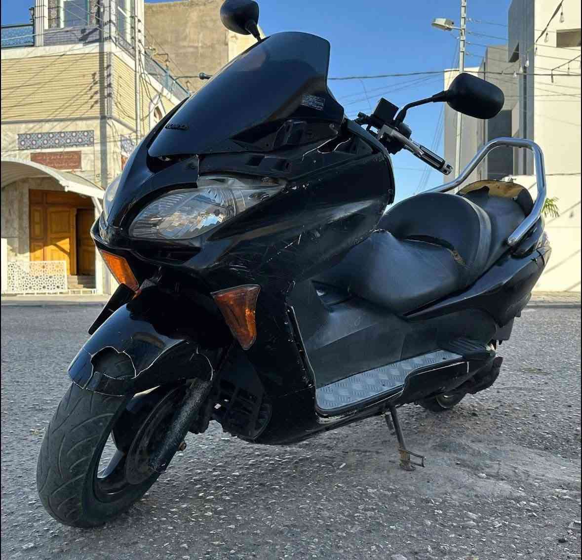 تحية طيبة شباب توفرت دراجه فورزا 09 كرستال 7 كير ٤ وضعيات قياده  محرك مكفول شرط الفحص دهن موتل اديرلها كفرات بيهن ملاحضات ، دراجة مرقمه مداور ثاني يوم للتواصل والاستفسار عبر الرقم 
***********/ 📞  
                                                واتس  /***********
