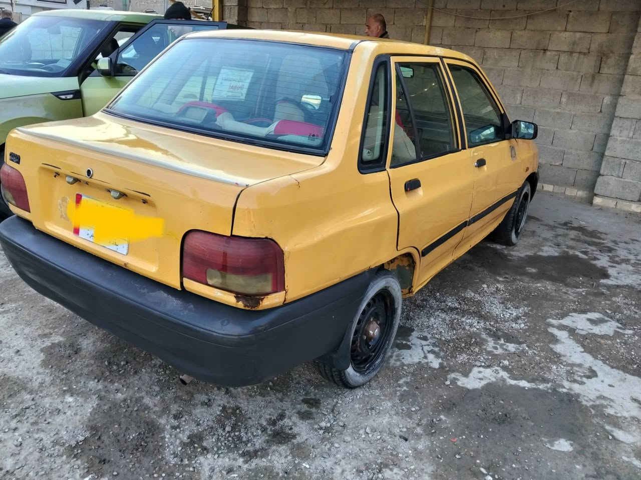 السلام عليكم سايبه موديل ٩السياره تمشي وين مايعجبك شغل وطلع بيه باور استيرن خفيف مادري ليش وهي كدامك صور راعيه موجود يريد عقد مروري ابيعلك كوم حديد اب مليون وربع يطلع عليها مليون غرمات يطلع عليه اعشره مليون الك يمي فقط راعي اخذك عليه اتكاتبه مروري ول تفصيل اكثر اتصل وافهمك واتساب اخف ماعندك رصيد تعال واتساب فقط *********** بيتي بغداد
