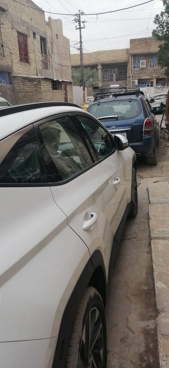 توسان للبيع 2024 وارد خليجي سيارة مكفوله كفاله عامه ماشيه 48000. السعر (208) وبيها مجال بسيط العنوان بغداد ام الكبر ***********
