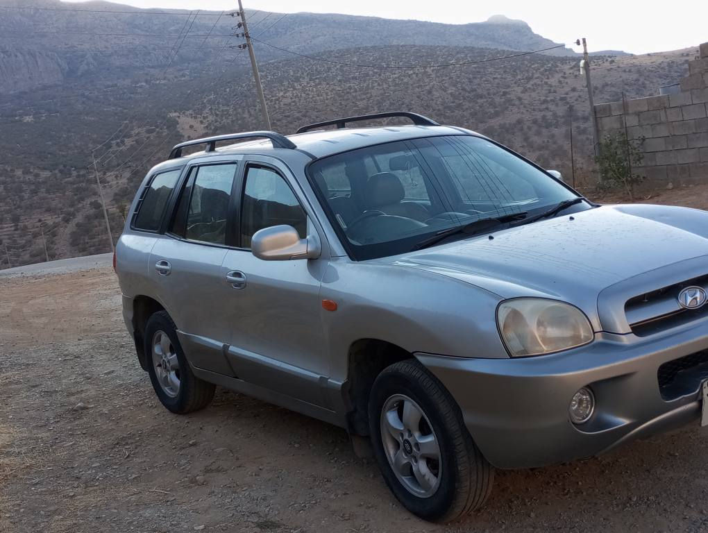 هندا سانتافی ۲۰۰٦ گێر عادی سوکان عەکس گێرو مەکینە بەشەرت دەعمو لێدراوی نیە ٤ پستۆن مەکینە بەنزینم بۆ فرۆشتن و گۆرینەوە نرخ ۳۳ گەلا *********** رانية, السليمانية
