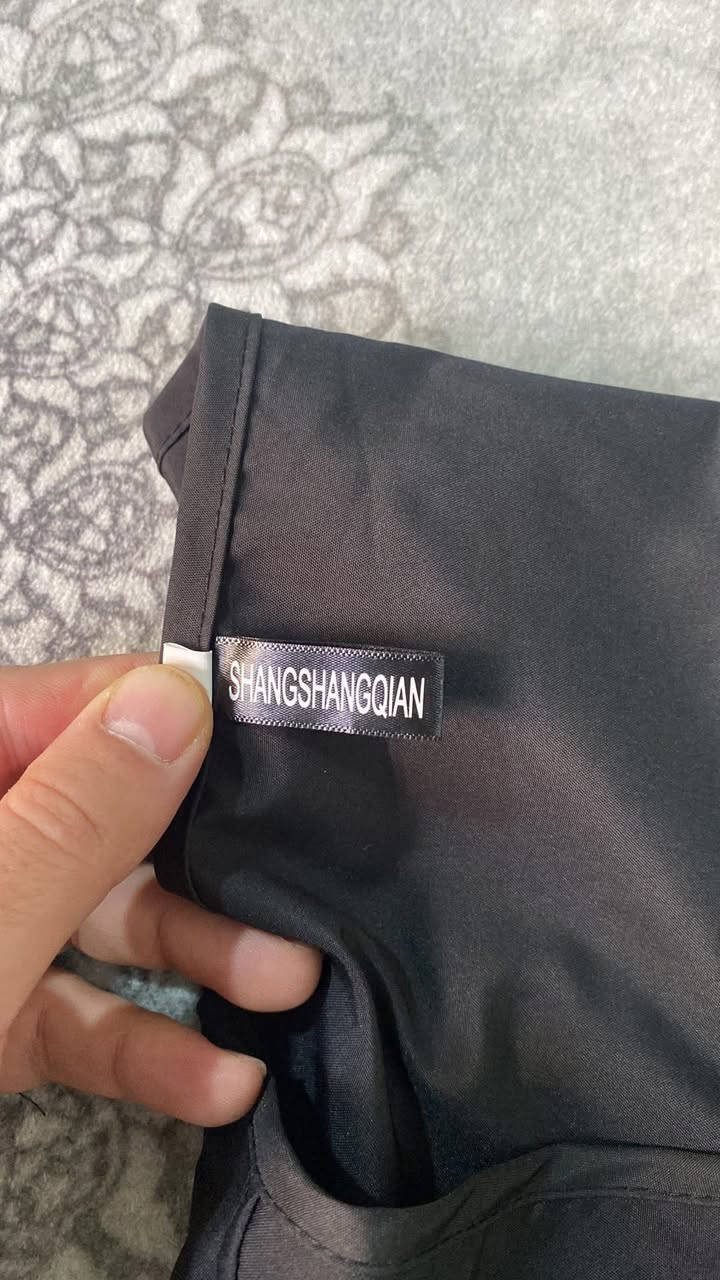 السلام عليكم ورحمة الله وبركاته
اليلك جديد مو مستخدم 
مناسب للاستخدام يوميا و مال تخيم او سفر 
وزن تقريبا ٨٥ حتي  كيلو
سعر ٢٠  الف🔻 
توصيل كل محافظات 🚖


**إذا كنت صاحب هذا الإعلان وتريد حذفه لأي سبب، رجاءا أرسل رسالة إلى الدعم الفني**