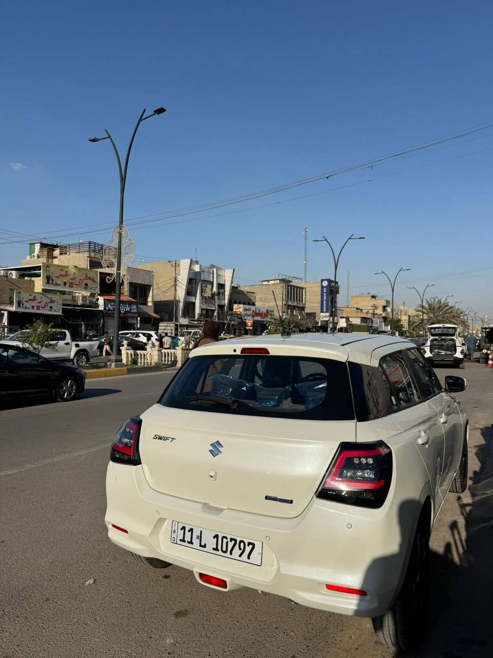 السلام عليكم السعر مناسب جداً
شوف خواتها بسوك بيع او مراوس حسب القناعه
سازوكي سويفت  Suzuki Swift 🇯🇵
2025
Hybrid
بصمه + بصمه ابواب 
شاشه + كامره خلفيه 
تحكمات ستيرن اربع جهات 
قياده ذاتيه + تحديد مسار
شفتات ستيرن 
رادار امامي 
رادار خلفي 
رادار جانبي 
حساسات خلفيه
لايت زينون عدسه 
بروجكتر زينون عدسه 
اشاير مري + مري شفط 
كشاف ضباب 
تبريد بيانو 
مانع انزلاق 
اوتو ستوب 
تكون مجهزة بـ 6 إيرباغات

ماشيه فقط 9000 قابله لزياده اخت الزيرو حرررره تحويل ثاني يوم مباشر باسمي

رقم بغداد الجديد 

مكان السيارة بغداد الصليخ
 
سعر السيارة 115وبيها مجال بسيط 

الاتصال ***********

السيارة مكفولة
