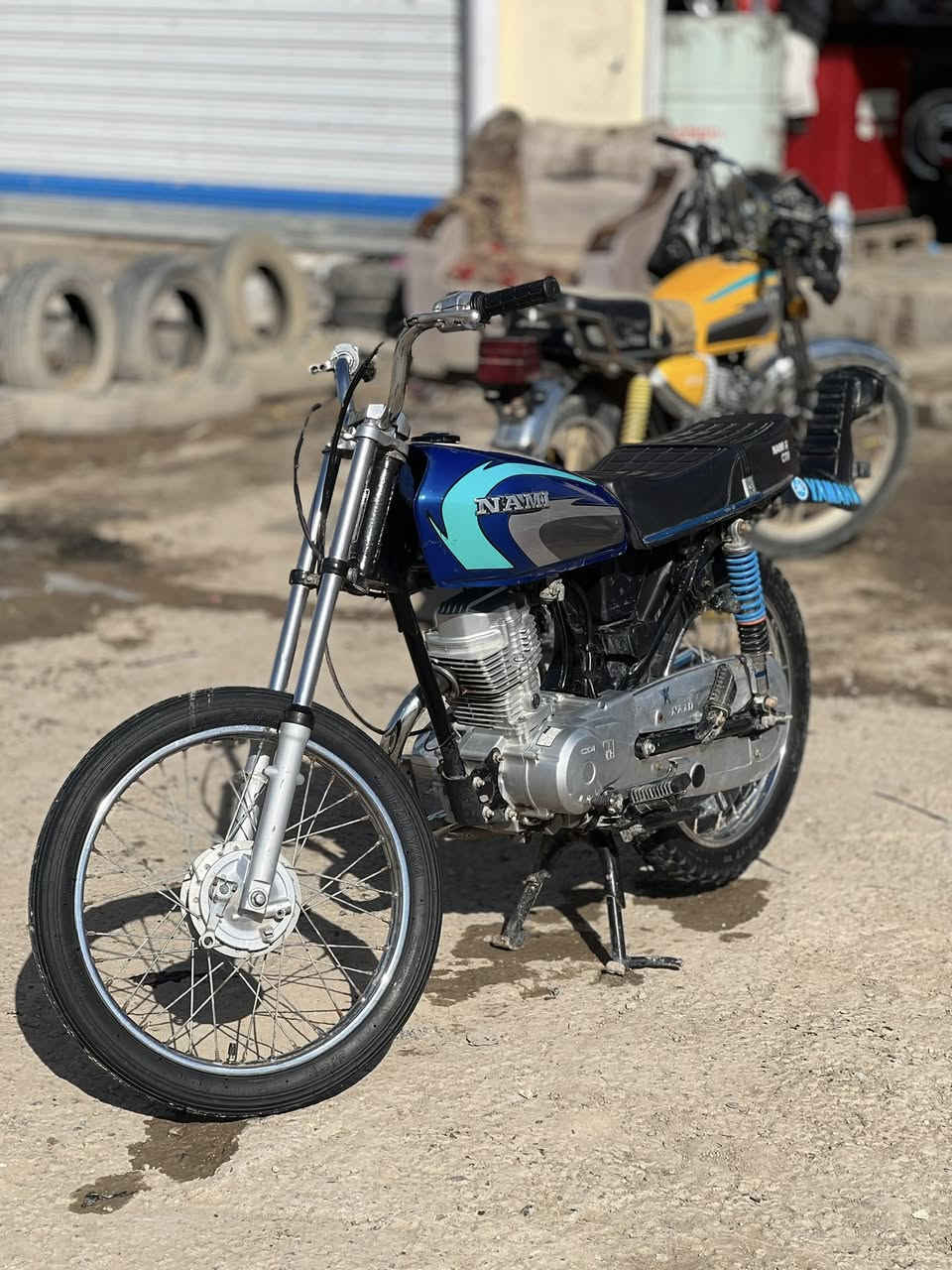 السلام عليكم اقرة المنشور عدل ..!
دراجة نامة بلاد مو تعمير بلاد وكليها نوار مديل ٢٣
الدراجة كاملة غراضهة كاملة بس مخليها حربي الدراجة برغي مامفتوح بيها تجي تفحص وتشوف السعر مليون و200 وبيها مجال مكان دوانية حولي الخصيمة عرصات حيدر حجي هندي 
*********** شراي بيك خير ودلل تشلع عيوني مو شراي لأتعبني فدوة اروحلك ✅
