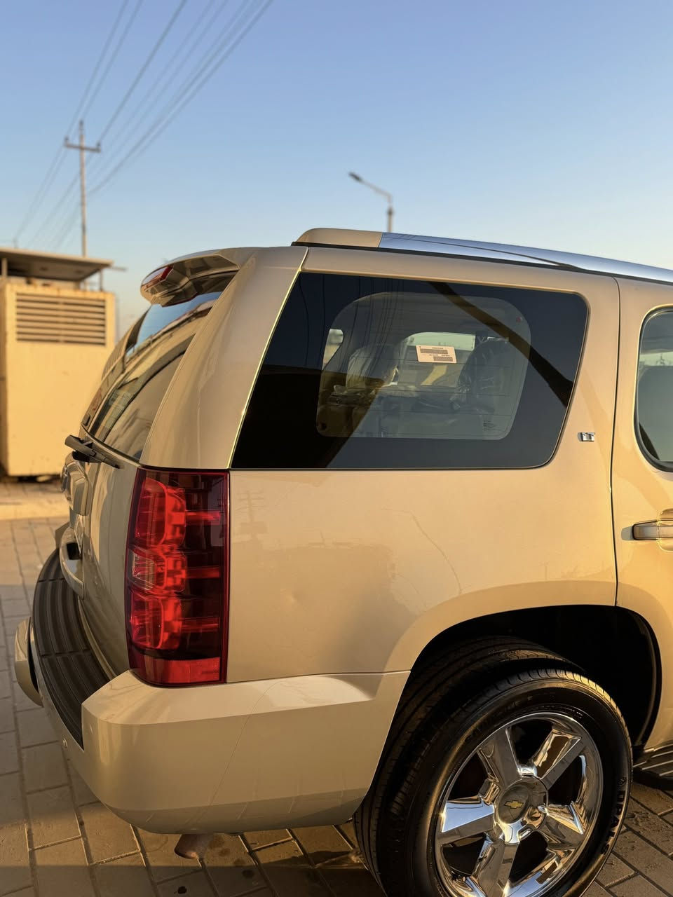 السلام وعليكم تاهو ابتر للبيع LT /2014 خليجي كفاله عامه وكاله الغانم. بجم مغلف نانو ممشى السياره 84 الف حقيفي. رقم بصره ب اسمي تحويل ثاني يوم. مكاني البصره :رقم الهاتف /***********/. ***********
