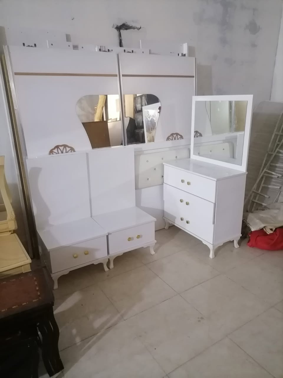 غرفه الرصاصي ٥٠٠
غرفه البيضه ٤٠٠
غرفه سلايت ٢٥٠
فلتر وبراد سبع مراحل  ٢٠٠$
اسعار ثابته


**إذا كنت صاحب هذا الإعلان وتريد حذفه لأي سبب، رجاءا أرسل رسالة إلى الدعم الفني**