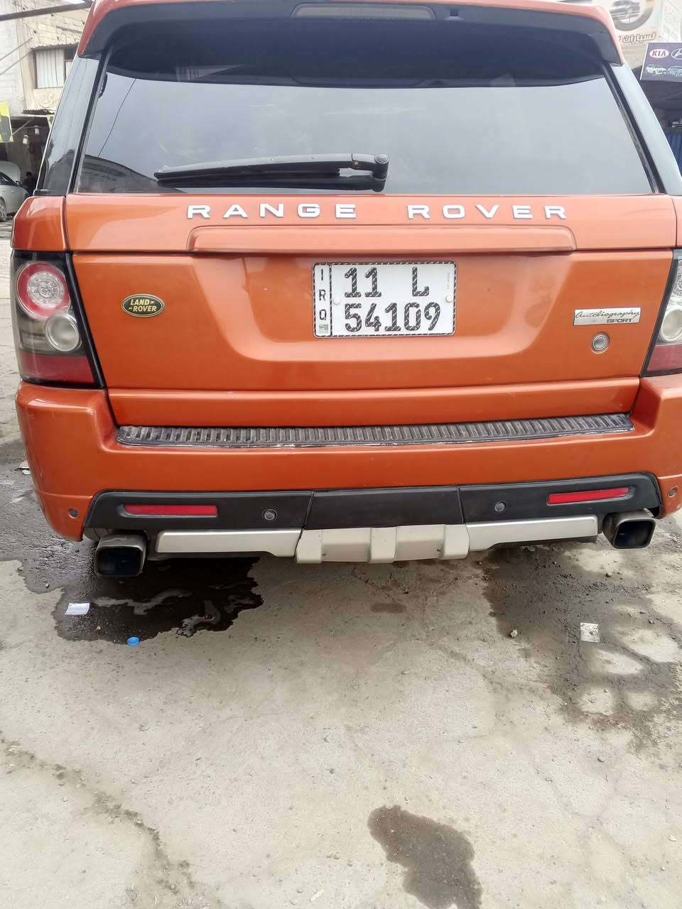 سلام عليكم
للبيع فقط 
للبيع فقط 
للبيع فقط
١١٠ الف وبيها مجال بسيط
رانج ٢٠٠٦ سبورت٨ سرندر
محدثه ١٣ مصبوغه الجماليه فقط بدون ضرر
تحويل جديد هزه وغرامه ورقم بغداد باسمي
كير ومحرك وصدر وجوبلسات خير من الله 
مكان سيارة بغداد بياع 
للستفسار***********
غير متواجد على الفيس
