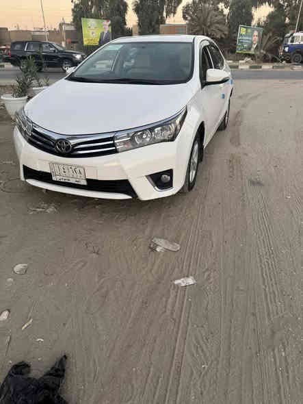 السلام عليكم للبيع سيارة كورلا موديل 2014 خليجي حادثه جنطة وجاملغ خلفي شي بسيط السونار موجود محركه 1800 السيارة بالواقع احلى من الصور تجي وتشوفه السعر 140 وبي مجال قليل للاتصال ***********
