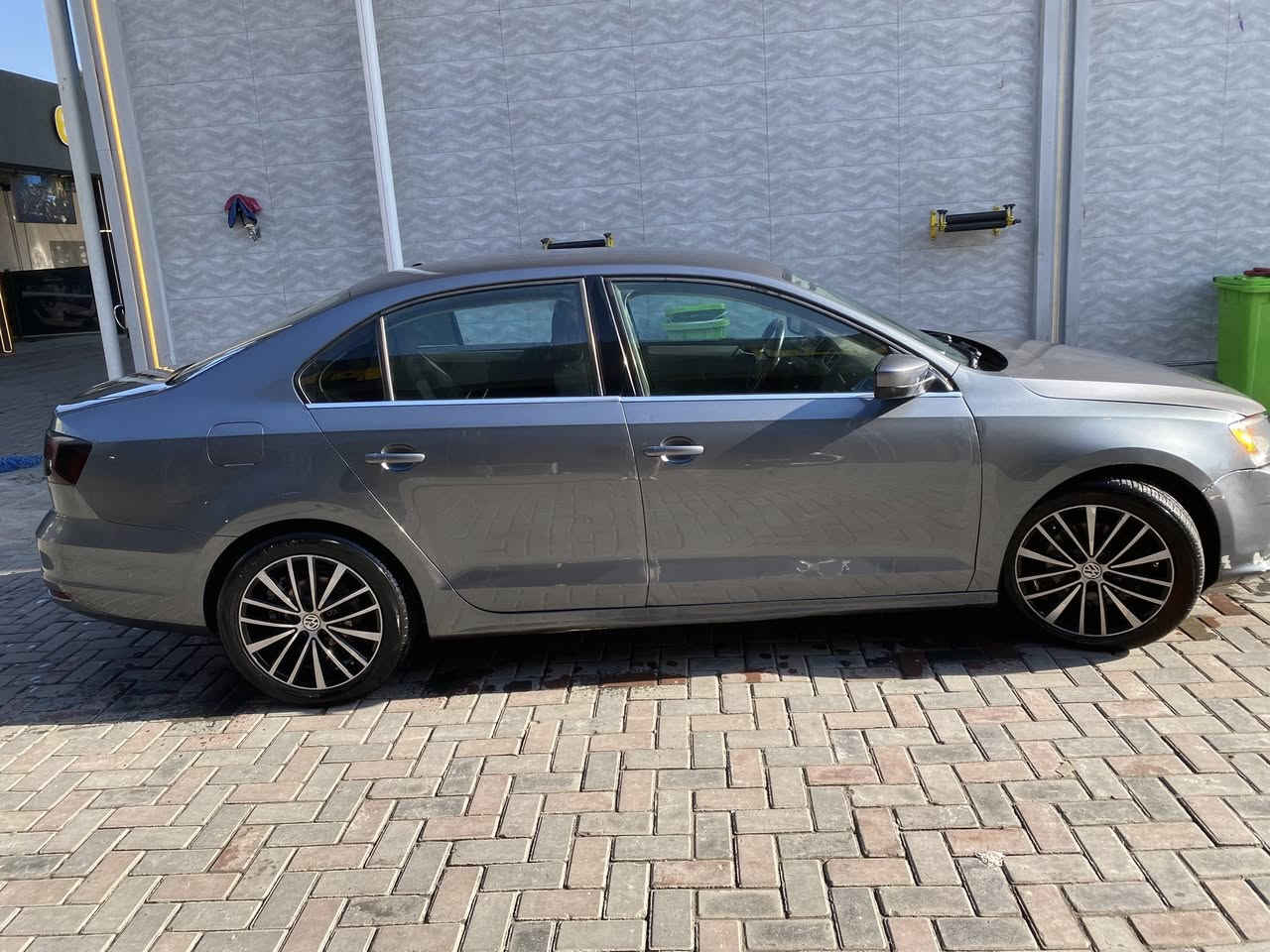 السلام عليكم جيتا موديل17 للبيع 1400 تيربو سعر 105مجالها جدا بسيط للاستفسار ***********
