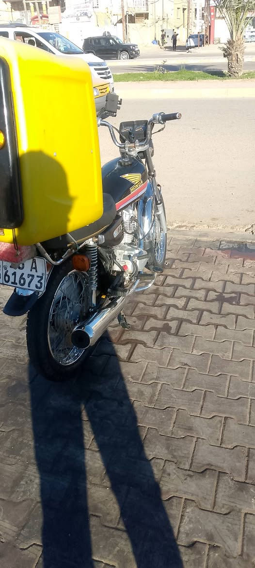 السلام عليكم شباب دراجه رقم وسنوية سعر نتصل عله رقم ***********
