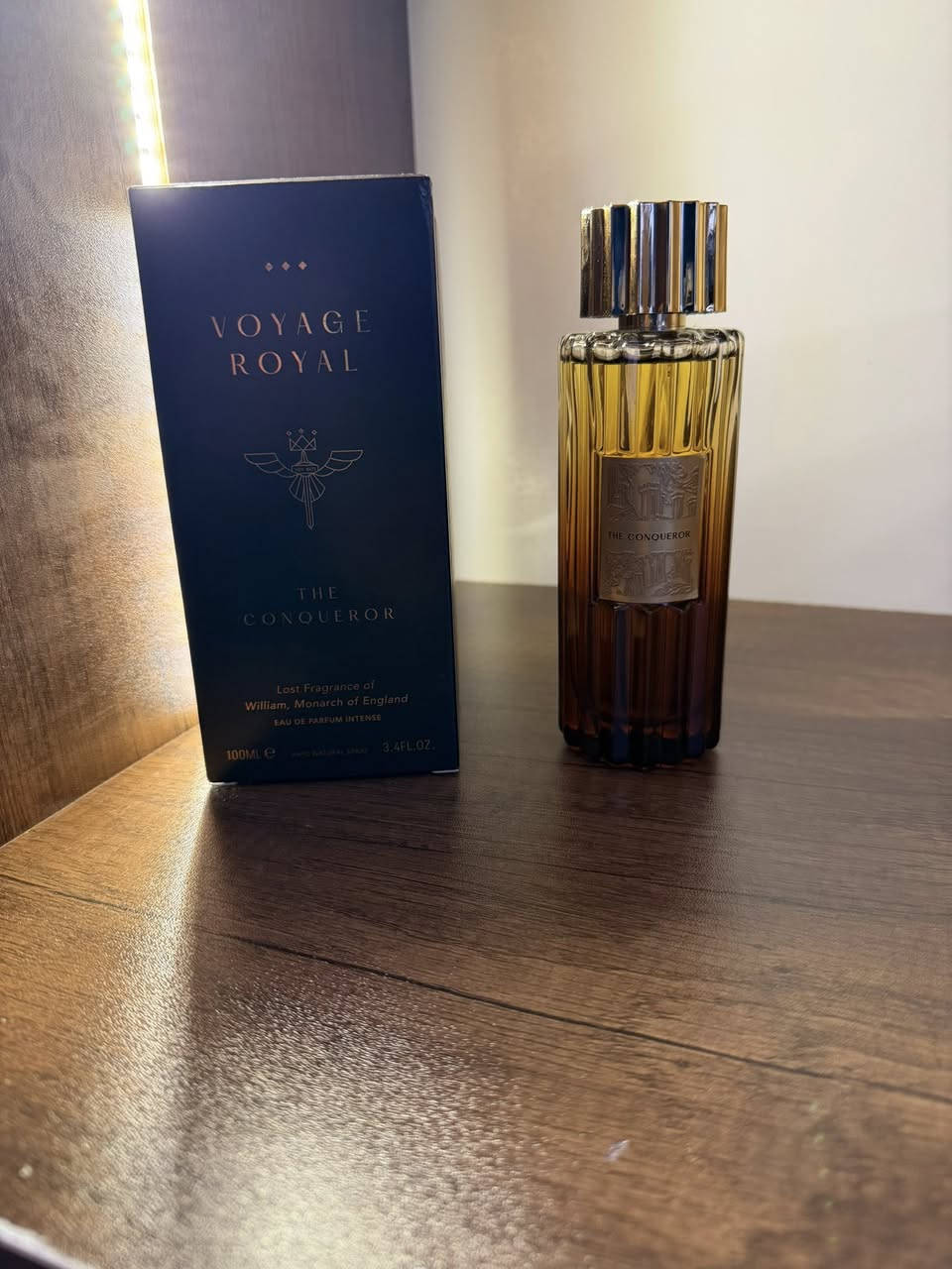 مجموعة عطور للبيع
1- Fragrance Library The Overcoat 
ماستر مستعمل رشات مع الباكيت
السعر ٩٥ الف 

2- Fragrance Library Lost Illusion 
تيستر مستعمل رشات مع الباكيت
السعر ٨٥ الف

3- THE CONQUEROR Voyage Royal  
ماستر مستعمل رشات مع الباكيت
السعر ٣٥ الف 

4- ETRUSCAN WATER
مستعمل حسب الصوره ماستر مع الباكيت 
السعر ٤٥$

5-  D&G Light Blue intense 
متبقي حسب الصوره ماستر مع الباكيت 
السعر 30$

6- OuD Marrakech Blend oud 
مستعمل رشات ماستر مع الباكيت 
السعر 45$

7- Glod Oud Blend oud 
مستعمل رشات ماستر مع الباكيت 
السعر 45$

8- Mirage Blend oud 
مستعمل حسب الصوره بدون باكيت 
السعر 38$


**إذا كنت صاحب هذا الإعلان وتريد حذفه لأي سبب، رجاءا أرسل رسالة إلى الدعم الفني**