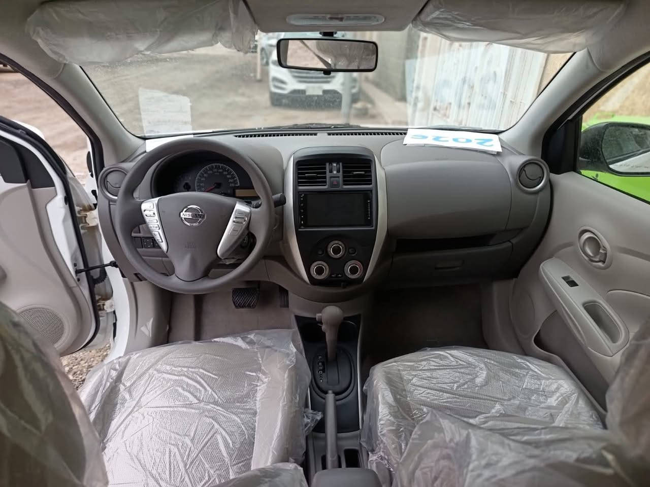 نيسان سني موديل 2026 زيرو فقط مراوس كوينكس او تيران او سياره عاليه موديل حديث ونطي فرق مكاني واسط الكوت مركز المدينه رقم الهاتف ***********
