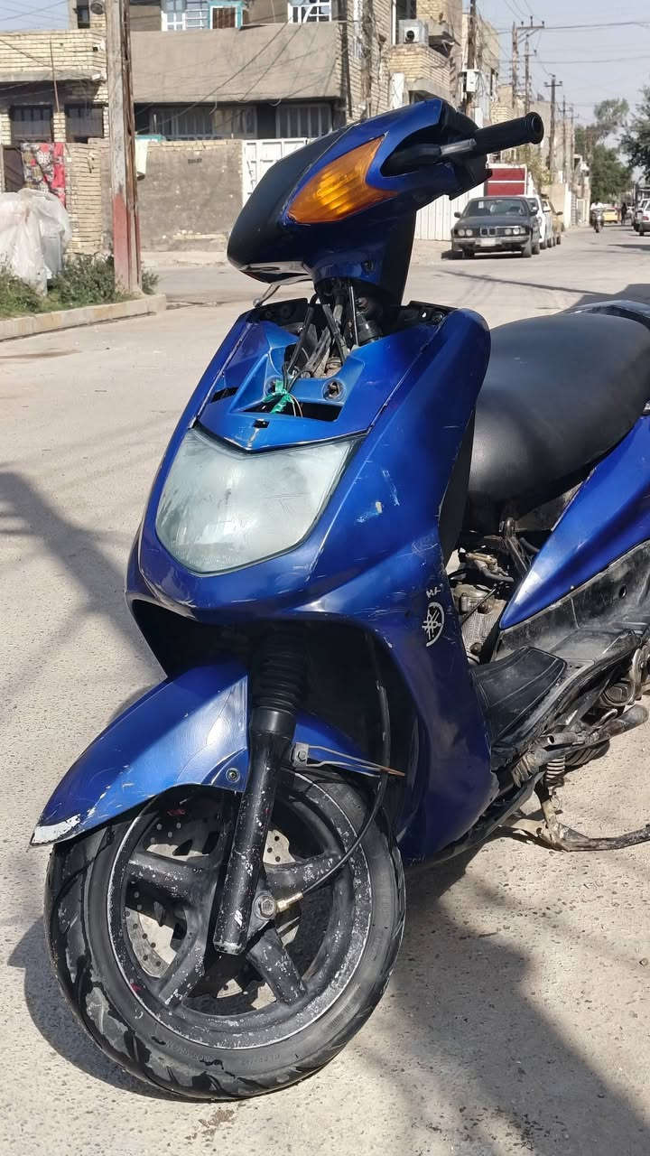 السلام عليكم سكنس نثيه بوشه ٥٨،٥ صالنصه ام الفصله الدراجه كاملمه مكمله المكينه هاون السعر 400
رقمي ***********
